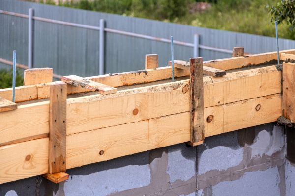 Poured Wall Construction in Costa Mesa