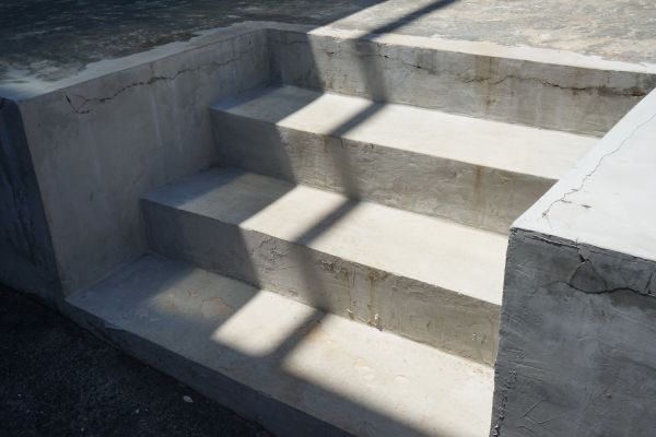 Cement Steps Replacement in Costa Mesa