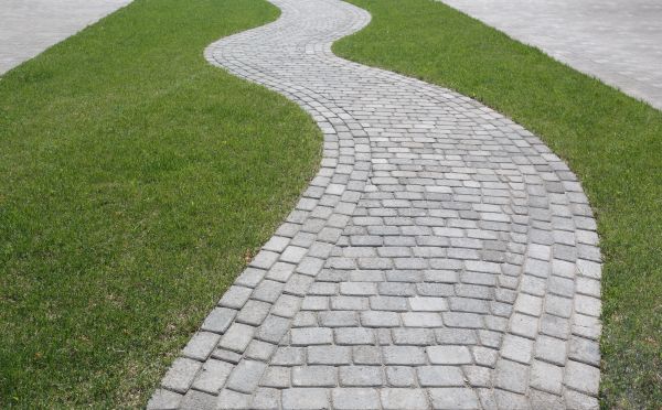 Cost of Walkway Paving in Costa Mesa