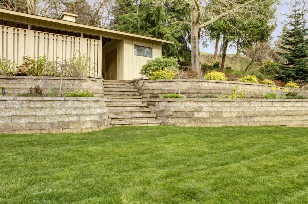Retaining Wall Construction in Costa Mesa