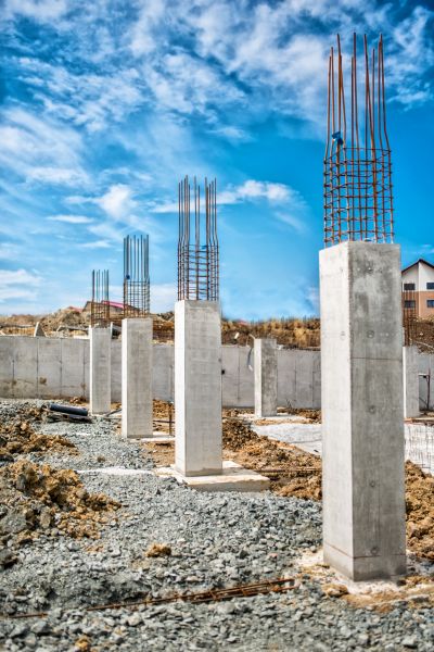 Concrete Footer Pouring in Costa Mesa
