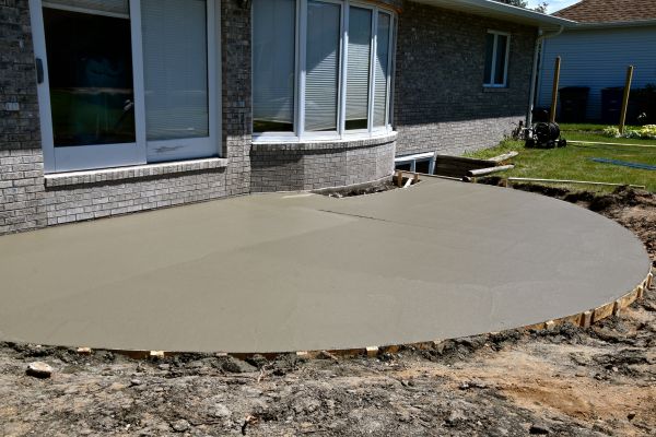Deck Concrete Construction in Costa Mesa