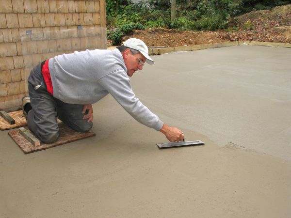 Flat Concrete Installation in Costa Mesa